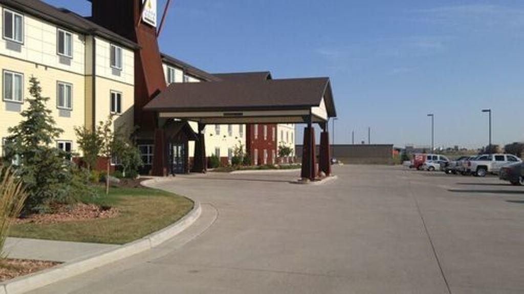 Black Gold Suites Tioga Exterior photo